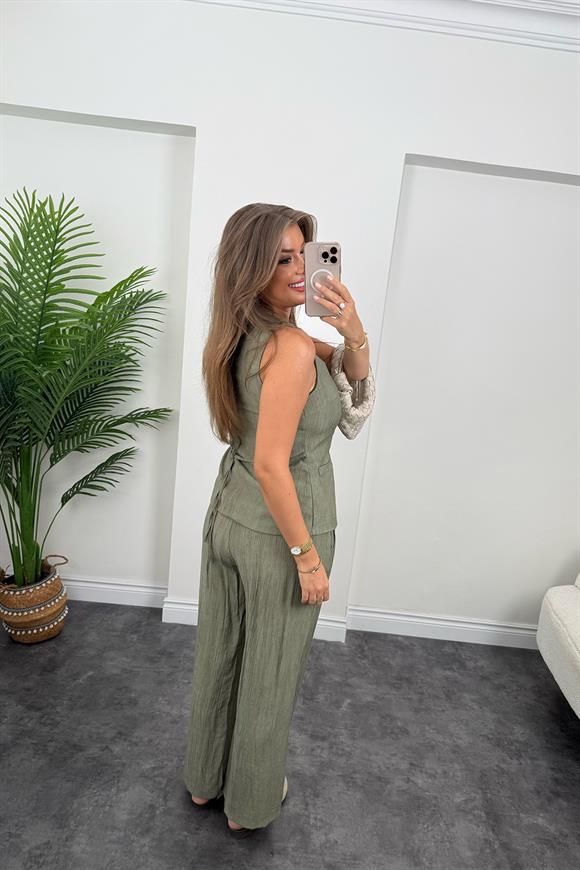 Pinterest Model Tiril Palazzo Yelek Takım Haki