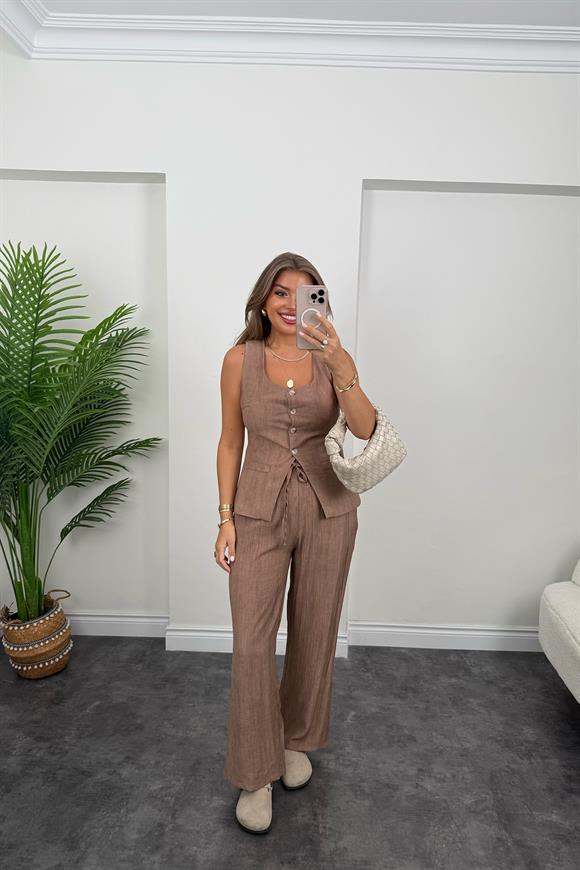 Pinterest Model Tiril Palazzo Yelek Takım Kahverengi 