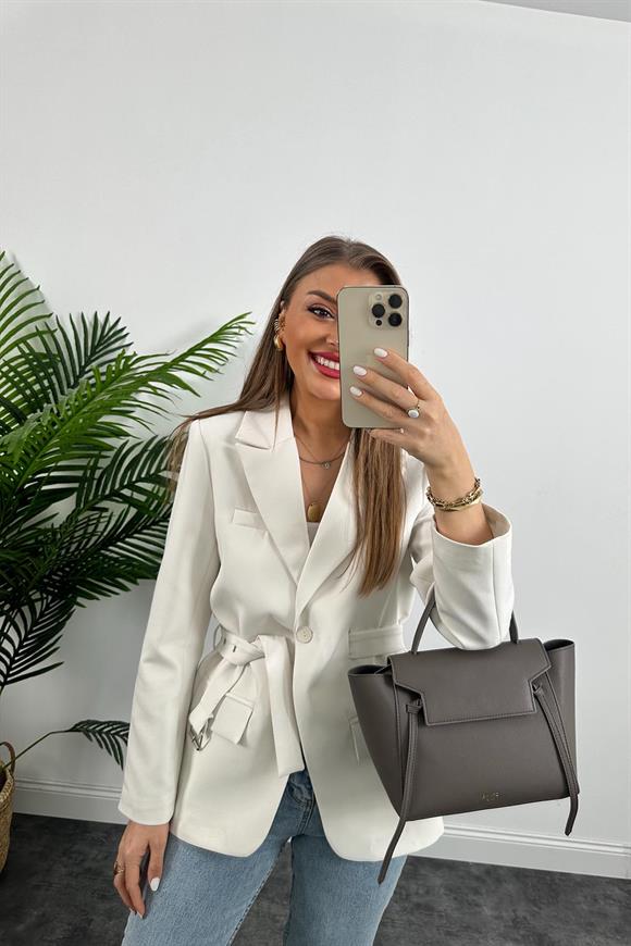 Premium Kalite Kemerli Astarlı Double Kalın Kumaş Blazer Ceket Beyaz