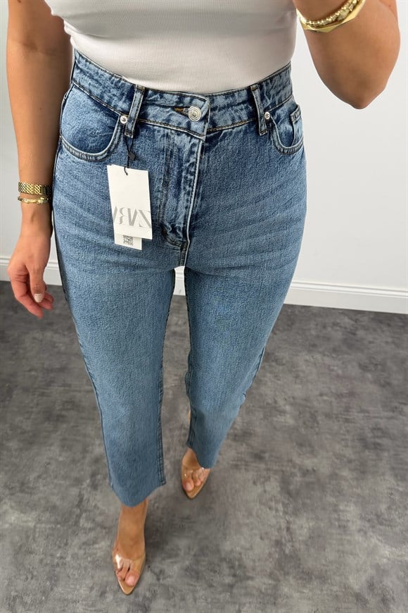 Premium Kalite Paçası Kesik Toparlayıcı Boyfit Jean Klasik Mavi 1004 