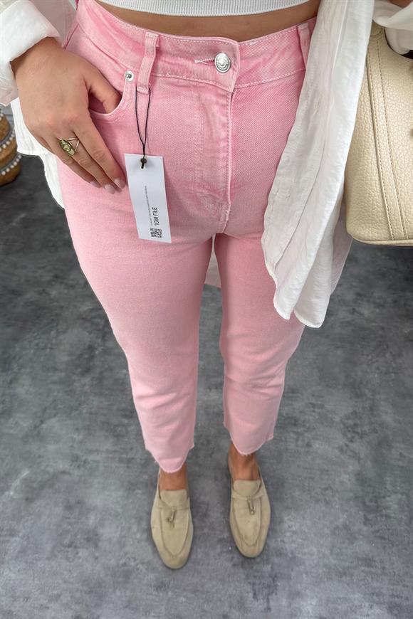 Premium Kalite Paçası Kesik Toparlayıcı Boyfit Jean Pembe