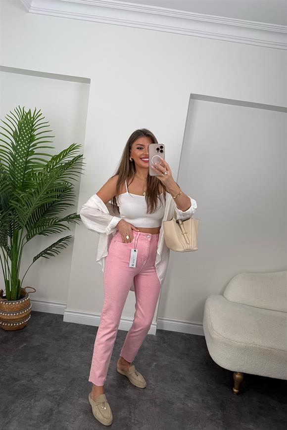 Premium Kalite Paçası Kesik Toparlayıcı Boyfit Jean Pembe