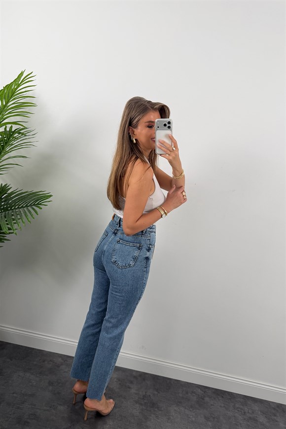 Premium Kalite Paçası Kesik Toparlayıcı Boyfit Jean Klasik Mavi 1004 