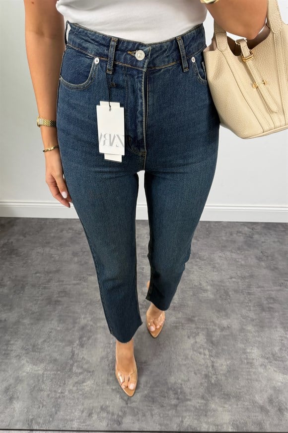 Premium Kalite Paçası Kesik Toparlayıcı Boyfit Jean Tintli Dark Blue 1014 