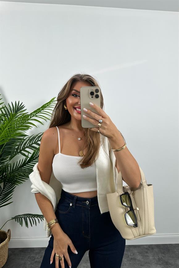 Premium Kalite Paçası Kesik Toparlayıcı Boyfit Jean Lacivert  