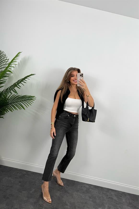 Premium Kalite Paçası Kesik Toparlayıcı Boyfit Jean Koyu Gri