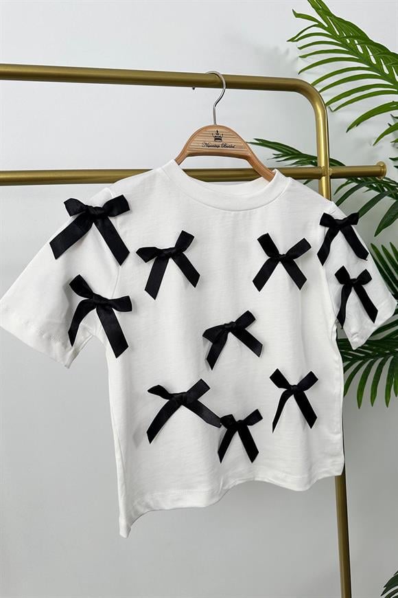 Premium Kalite Siyah Fiyonklu Beyaz Tasarım Tshirt
