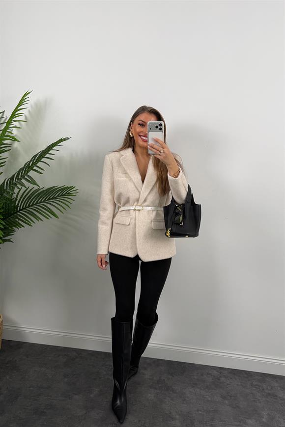 Premium Kalite Tay Tüyü Blazer Krem