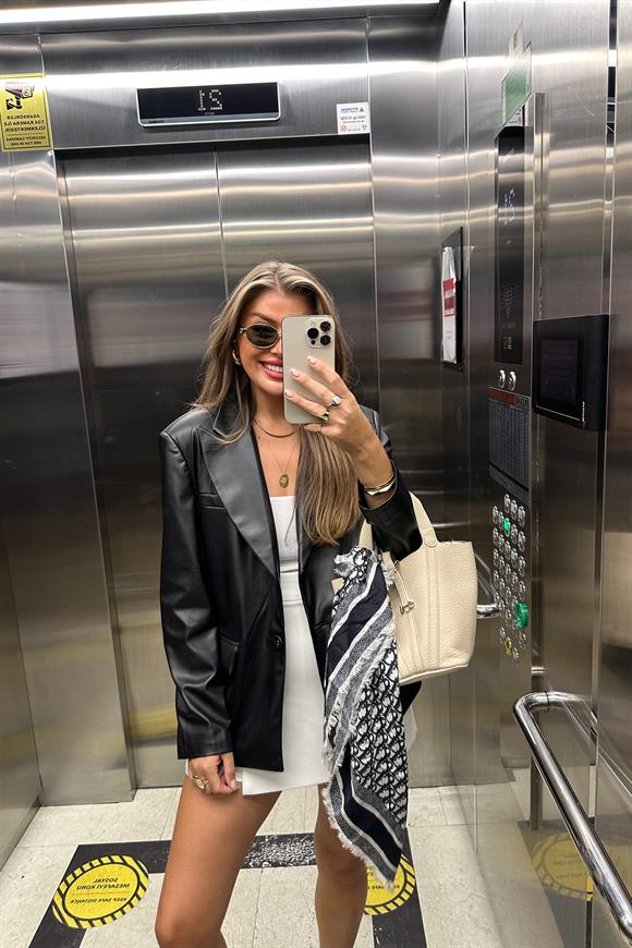 Premium Kalite Yumuşak Kumaş Vegan Deri Blazer Ceket Siyah
