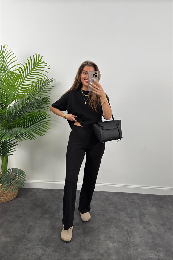 Premium Seri 4 Mevsim Likralı Basic Örme Takım Siyah