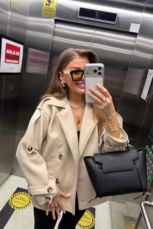 Premium Seri Apoletli Orta Boy Kaşe Kaban Taş