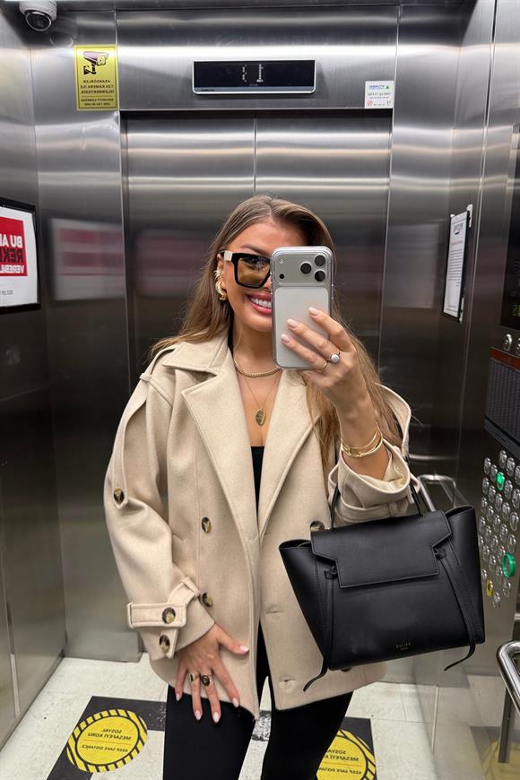 Premium Seri Apoletli Orta Boy Kaşe Kaban Taş