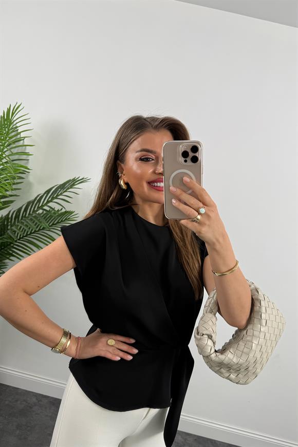 Premium Seri Bağcık Detaylı Dökümlü Bluz Siyah