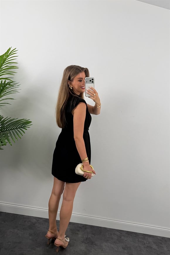 Premium Seri Bel Detaylı Vatkalı Elbise