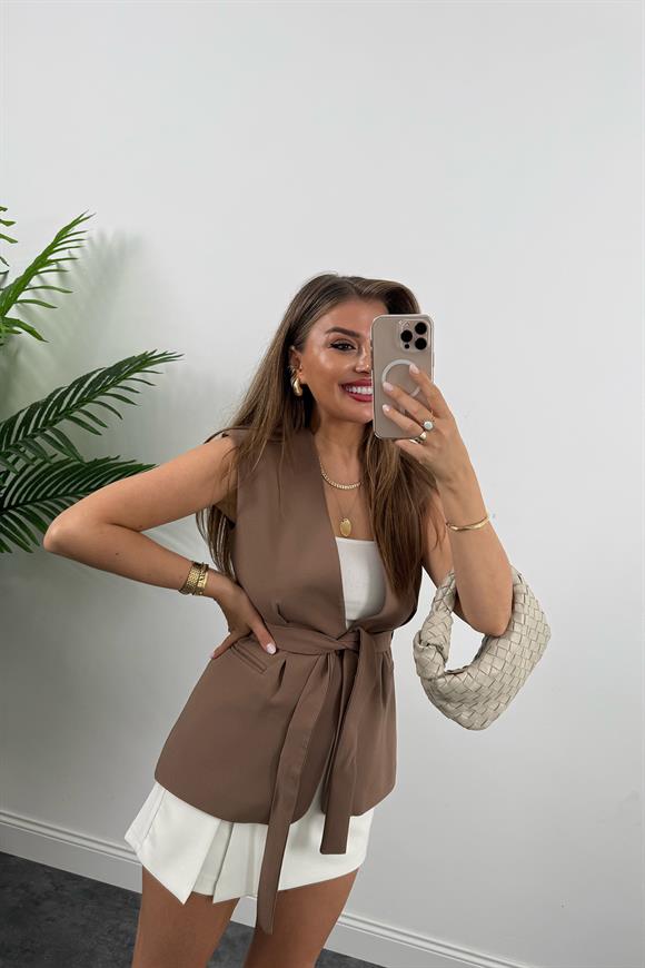 Premium Seri Belden Oturtma Kuşaklı Double Kumaş Yelek Kahverengi