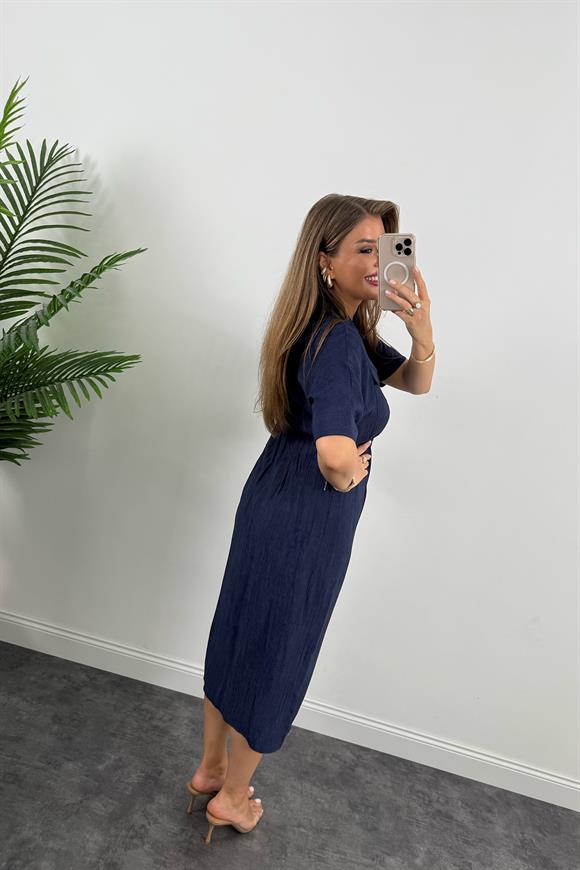 Premium Seri Beli Lastikli Ahşap Düğmeli Midi Boy Elbise Lacivert