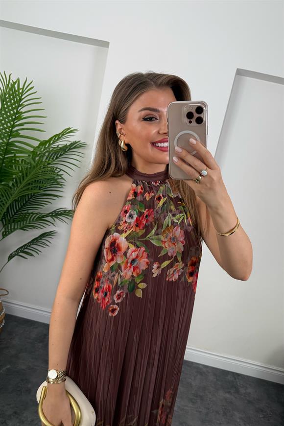 Premium Seri Çiçekli Pileli Maxi Şifon Elbise Kahverengi