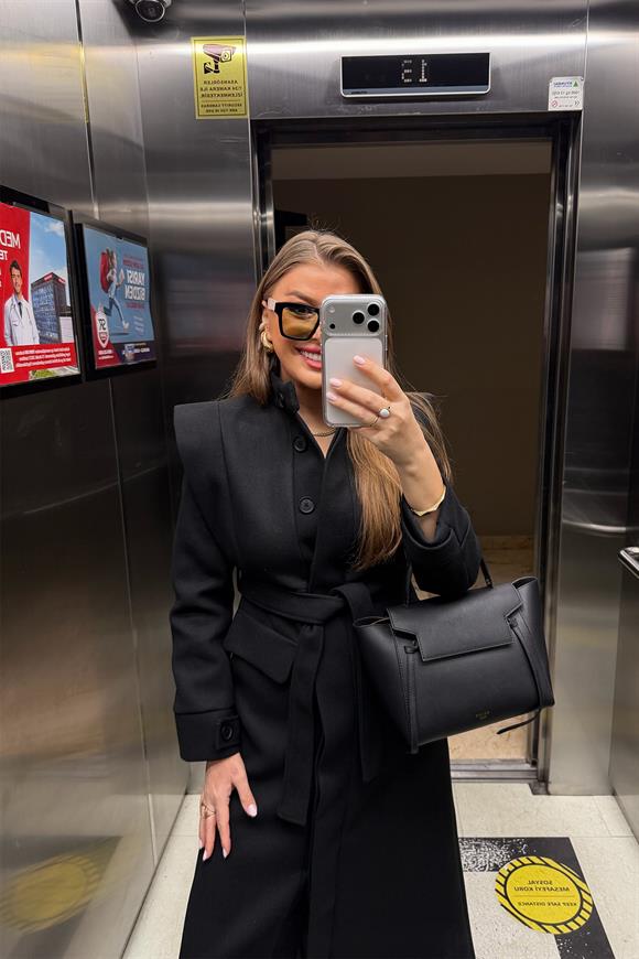 Premium Seri Dik Yaka Maxi Kaşe Kaban Siyah