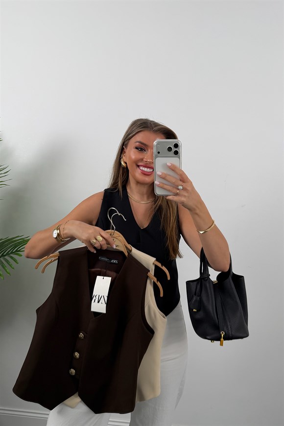 Premium Seri Double Atlas Kumaş 3 Gold Düğmeli Yelek Koyu Kahve