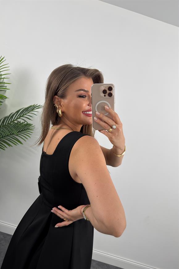 Premium Seri Double Atlas Kumaş Midi Boy Kloş Elbise Siyah