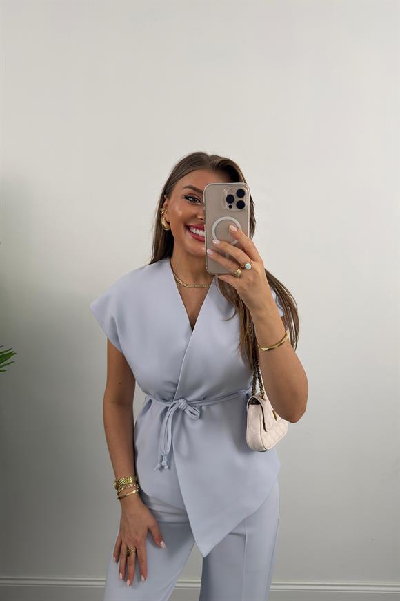 Premium Seri Double Kumaş Bağlamalı Asimetrik Yelek Pastel Mavi