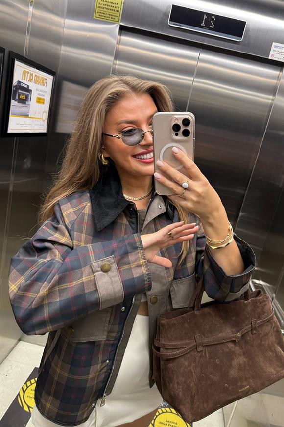 Premium Seri Ekoseli Kadife Yaka Trençkot