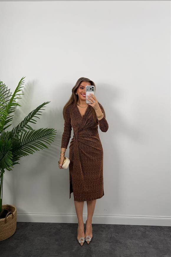 Premium Seri Eteği Drapeli Likralı Serpme Taşlı Midi Elbise Bakır