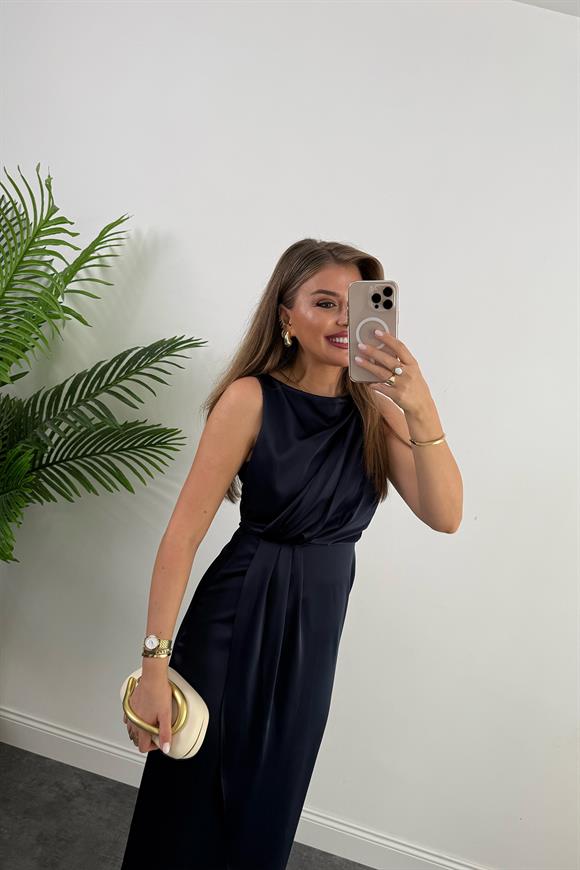 Premium Seri İpek Saten Drapeli Düz Renk Midi Elbise Lacivert