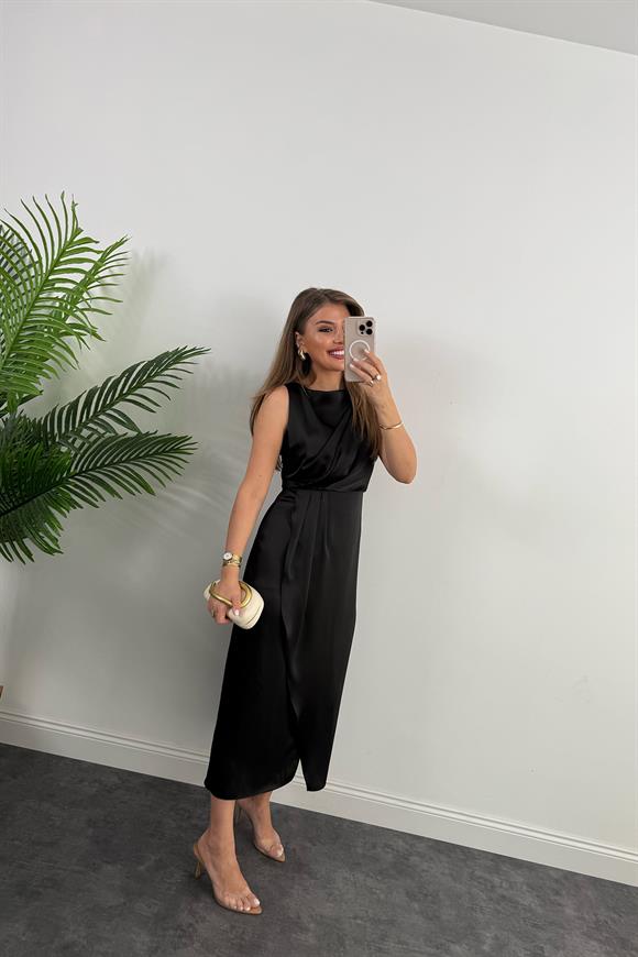 Premium Seri İpek Saten Drapeli Düz Renk Midi Elbise Siyah