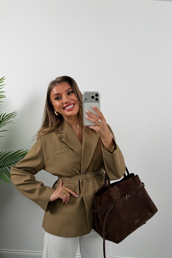Premium Seri Kemerli Özel Dokulu Poliviskon Blazer Karamel