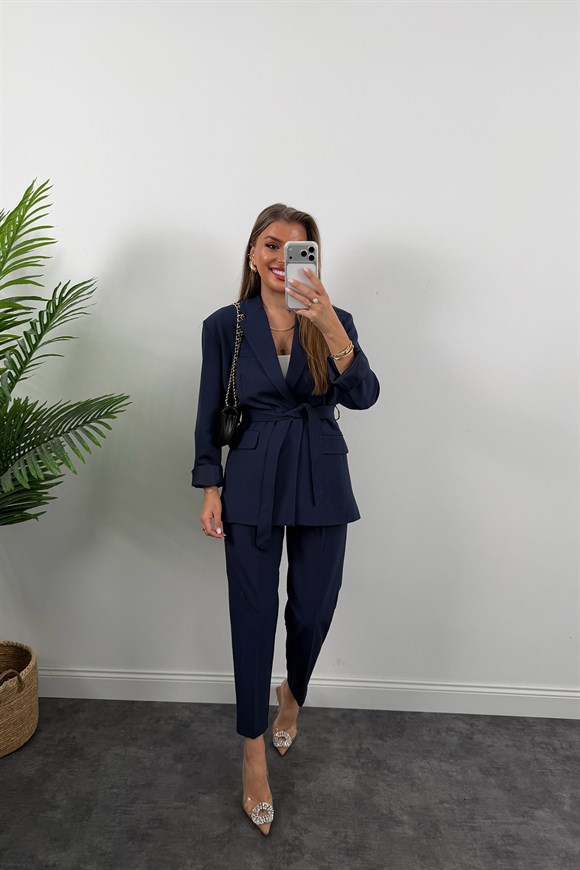 Premium Seri Kemerli Pantolon Ceket Takım Lacivert