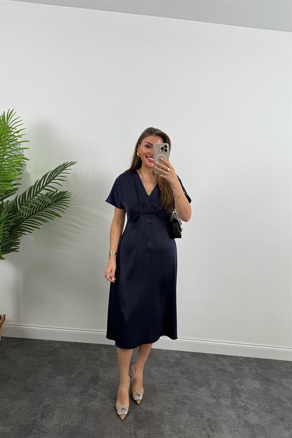 Premium Seri Kimono Kol Tok Saten Midi Boy Dökümlü Elbise Lacivert