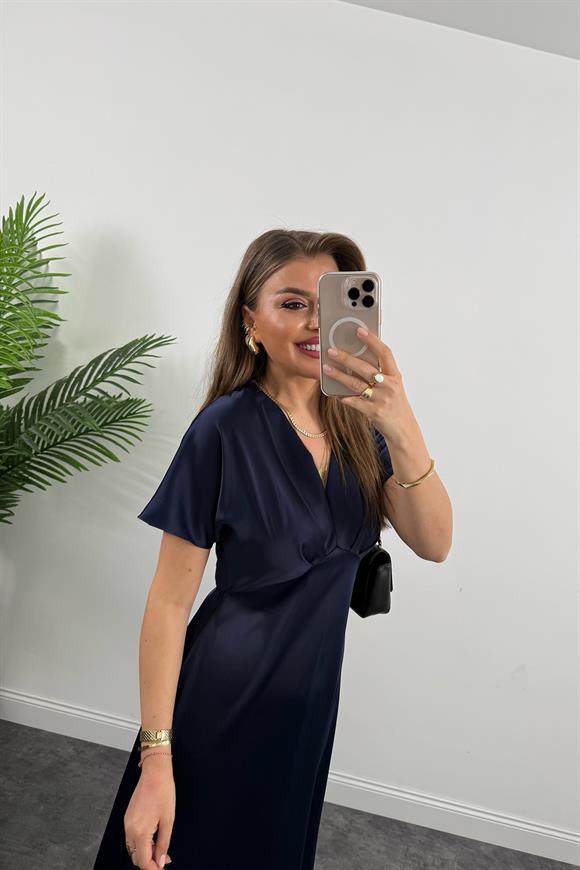 Premium Seri Kimono Kol Tok Saten Midi Boy Dökümlü Elbise Lacivert