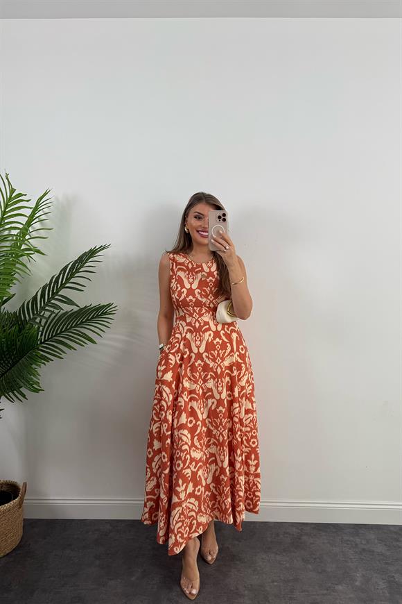 Premium Seri Kiremit Desenli Maxi Kloş Elbise