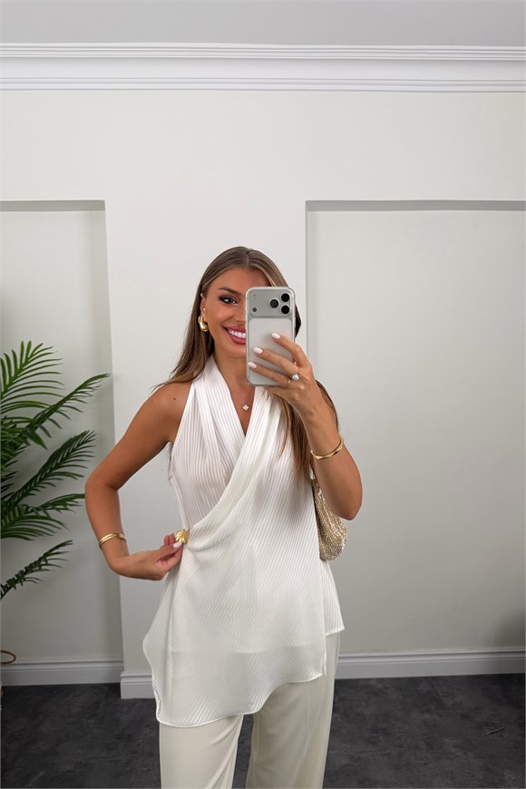 Premium Seri Kruvaze Dökümlü Bluz Beyaz
