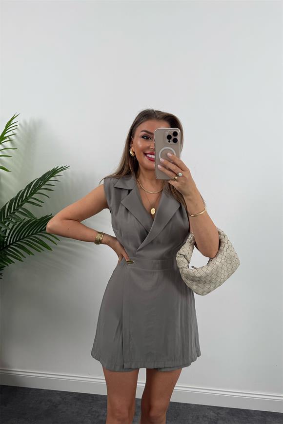 Premium Seri Kruvaze Yaka Şort Etekli Tensel Tulum Haki