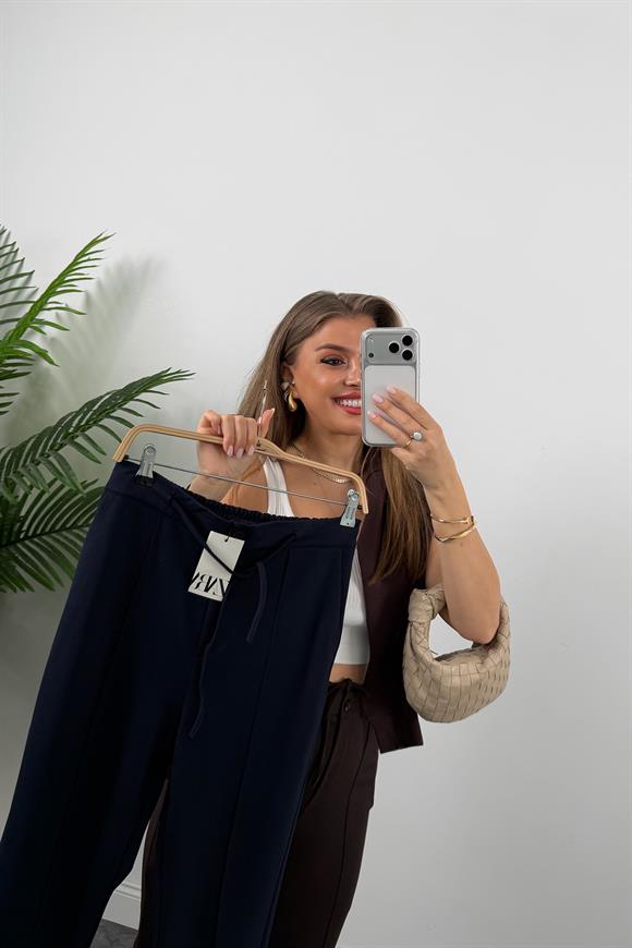 Premium Seri Likralı Çımalı Çelik Jogger Pantolon Lacivert