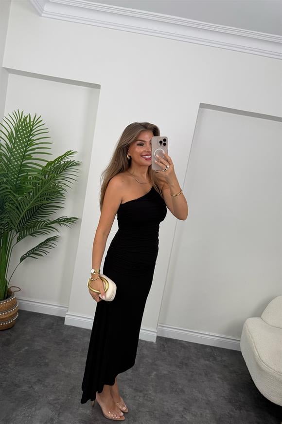 Premium Seri Likralı Drapeli Tek Omuz Asimetrik Elbise Siyah