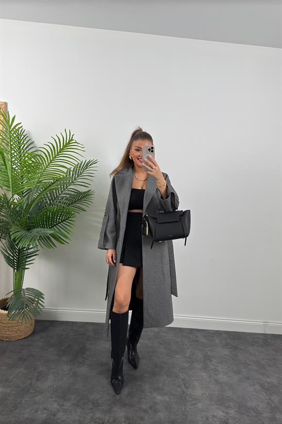 Premium Seri Massi Model Balık Sırtı Kol Detaylı Kaşe Kaban Gri