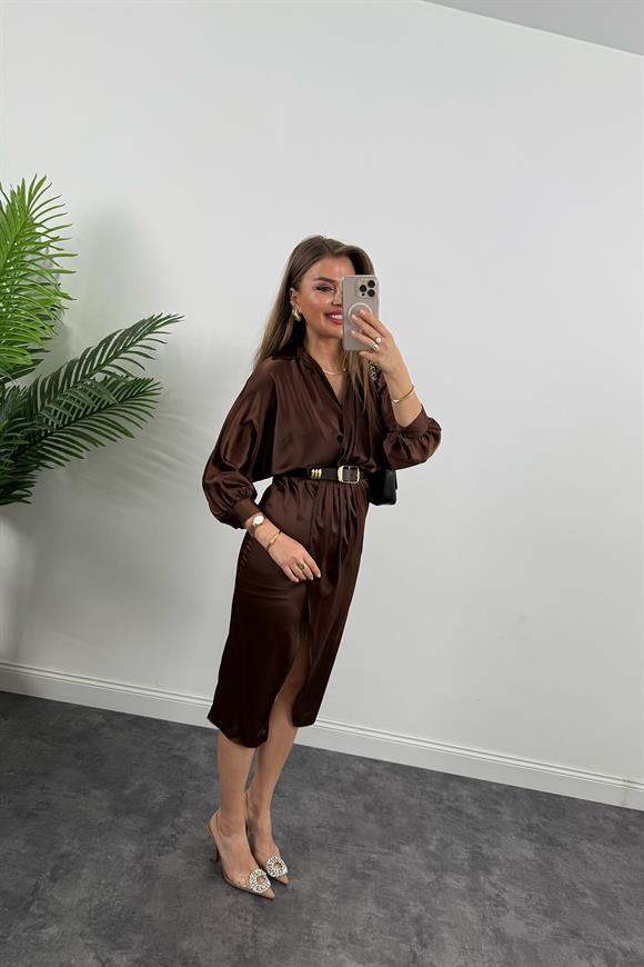 Premium Seri Midi Boy Kemerli Saten Anvelop Elbise Acı Kahve