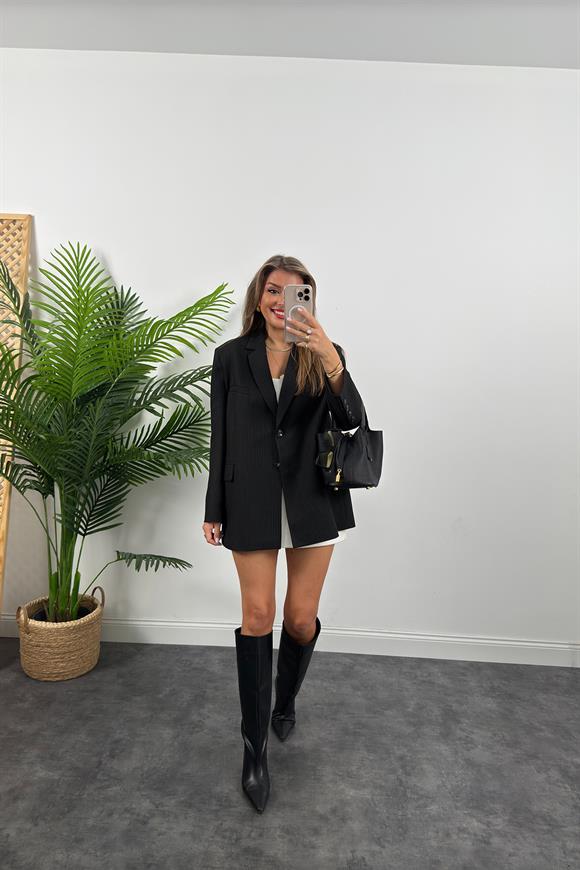 Premium Seri Oversize Çizgili Siyah Blazer Ceket