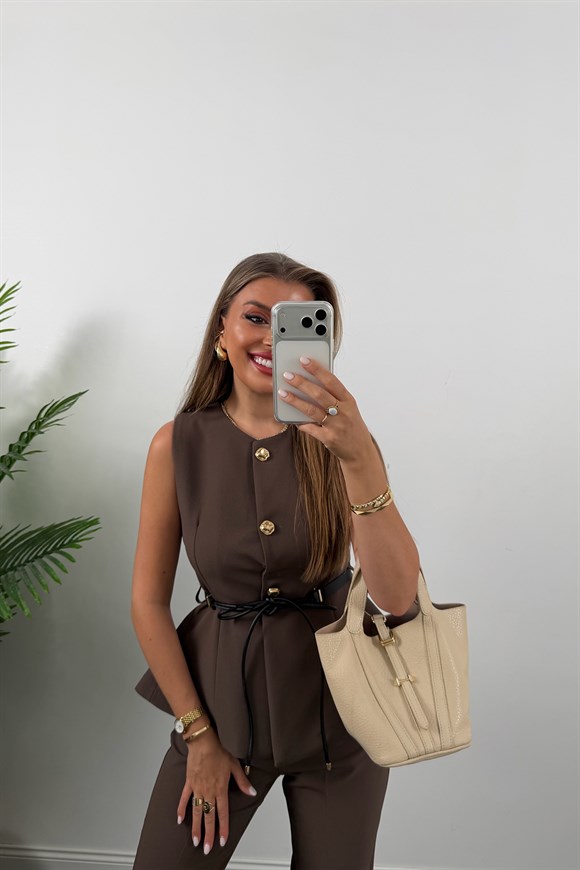 Premium Seri Pantolonu ve Yeleği Kemerli Takım Koyu Kahve