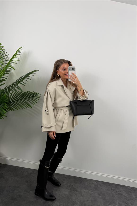 Premium Seri Pinterest Apoletli Kalın Kaşe Kaban Taş