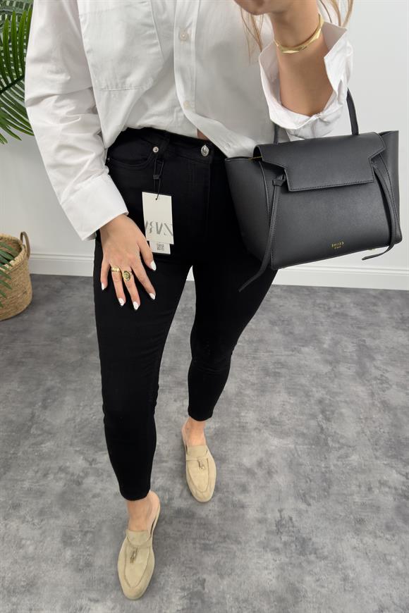 Premium Seri Süper Black Likralı Toparlayıcı Siyah Skinny Jean