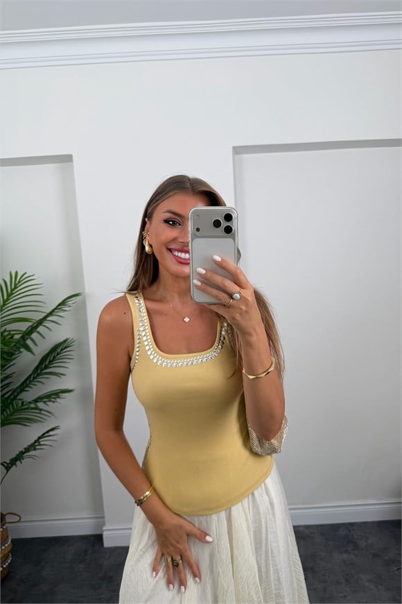 Premium Seri Tam Pamuklu Zımbalı Atlet Pastel Sarı