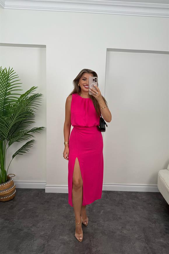 Premium Seri Üstü Dökümlü Yırtmaçlı Drapeli Kalem Elbise Fuşya