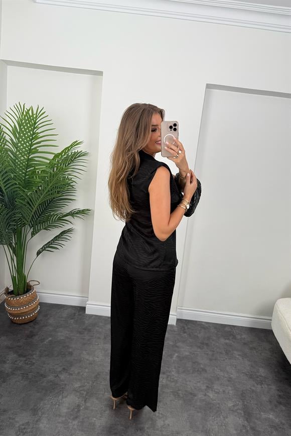 Premium Seri Vatkalı Bluz Pantolon Pamuk Saten Takım Siyah