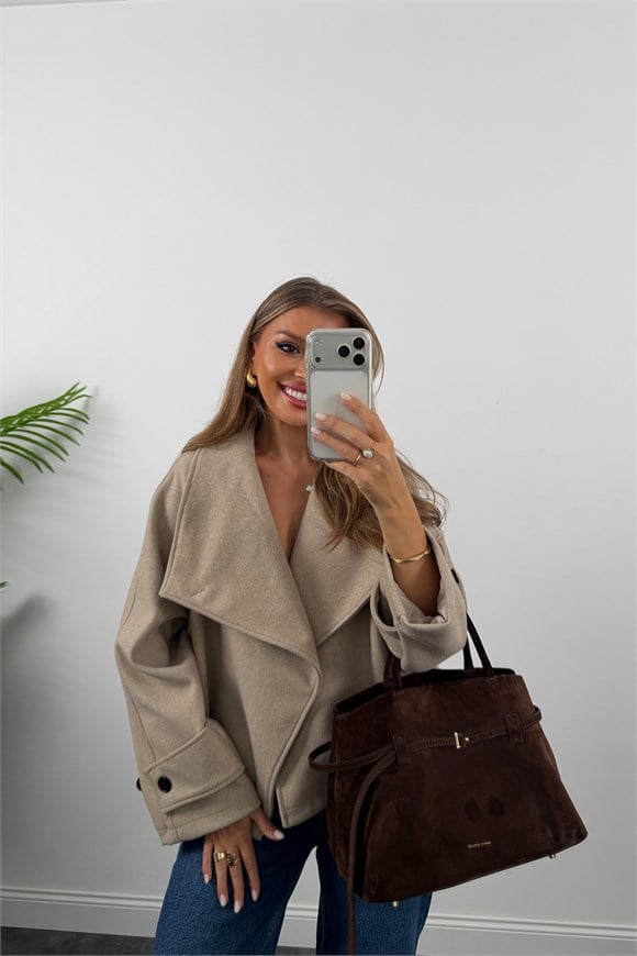 Premium Seri Yaka Detaylı Kısa Kaşe Kaban Bej