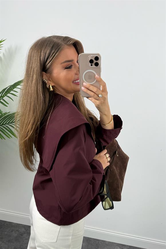 Premium Seri Yaka Detaylı Kısa Trençkot Bordo