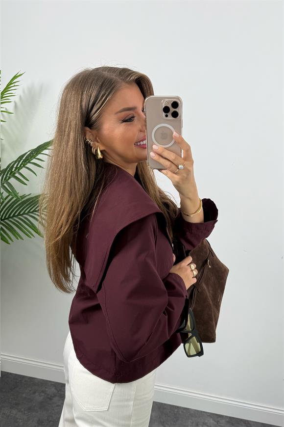 Premium Seri Yaka Detaylı Kısa Trençkot Bordo